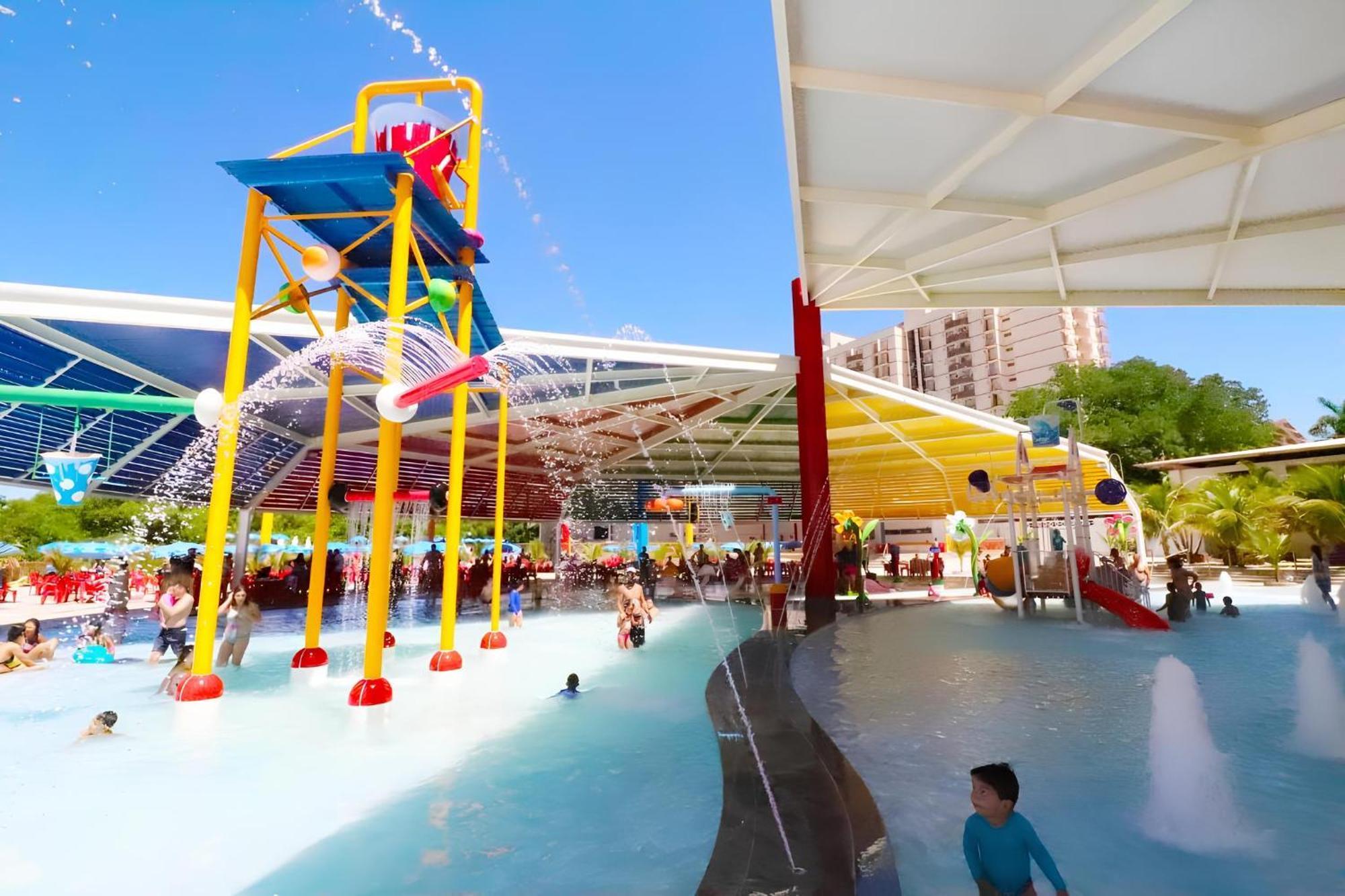 Piazza Diroma Com Acesso Ao Acqua Park Caldas Novas Exterior foto